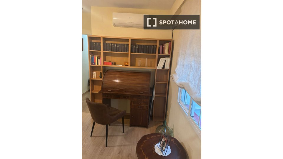Double room Cordoba, 2 beds, 60m² — photo 5