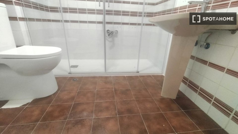 Habitación en piso compartido, La Creu Coberta, Valencia