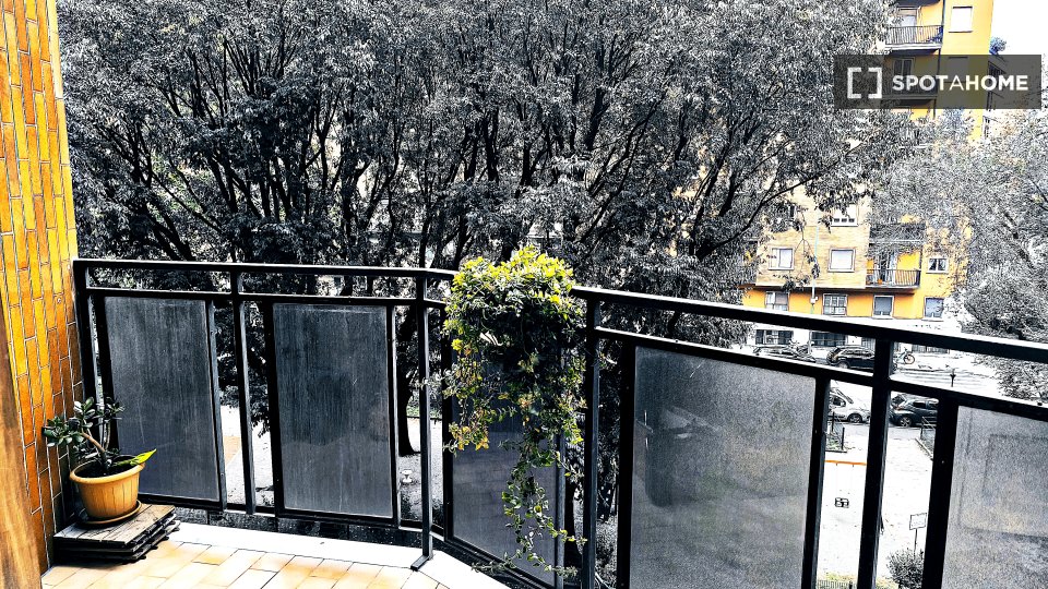 Double room Milan, 2 beds, 75m² — photo 1