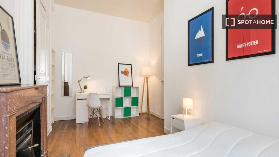 Camera doppia Lione, 4 camere, 90m² — foto 7