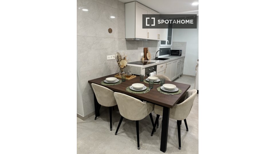 Double room Cartagena, 4 beds, 85m² — photo 16