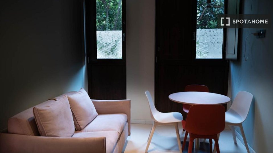 Apartment Milan, 1 bed — photo 3