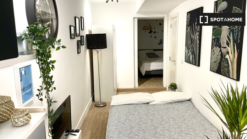 Apartment mono Lisbon, 40m² — photo 2