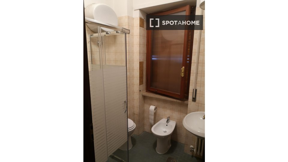 Double room Naples, 5 beds — photo 19