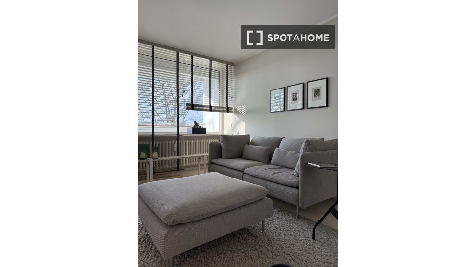 Apartment Cologne, 2 beds, 70m² — photo 16