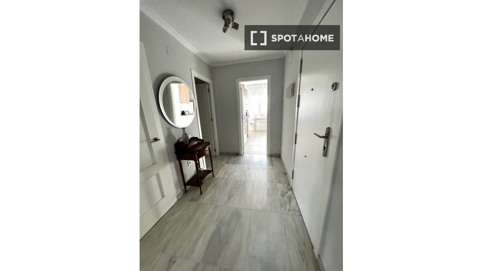 Apartment Seville, 3 beds, 110m² — photo 12
