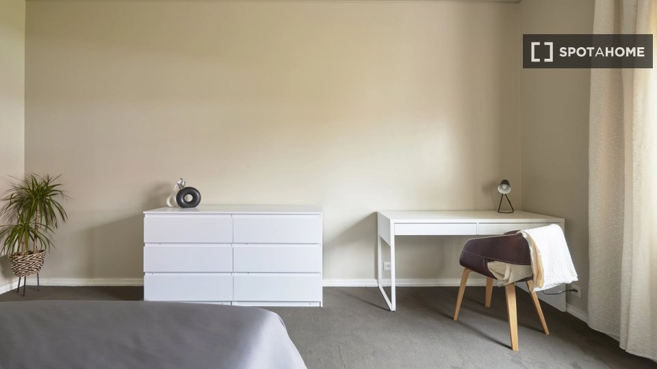 Double room Lisbon, 9 beds — photo 2