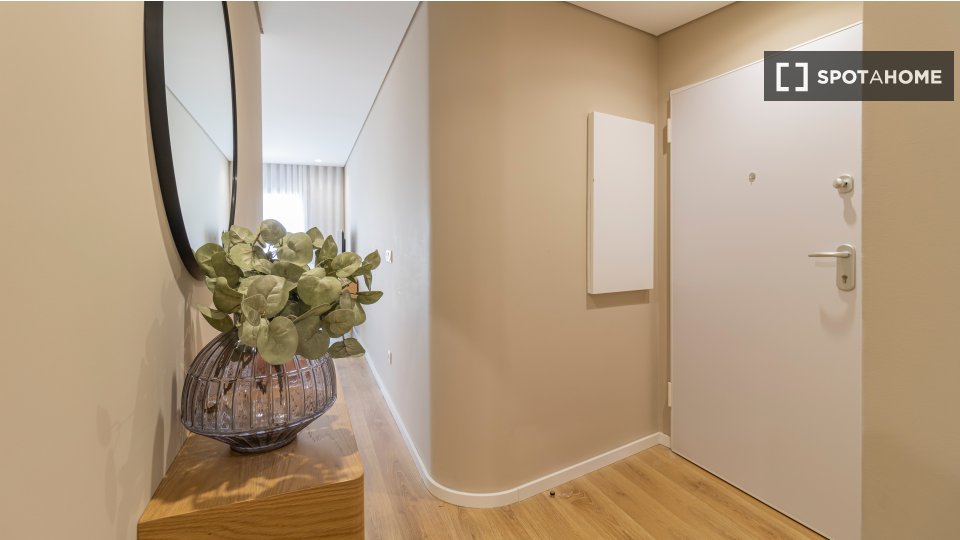 Apartment Porto, 2 beds, 90m² — photo 5