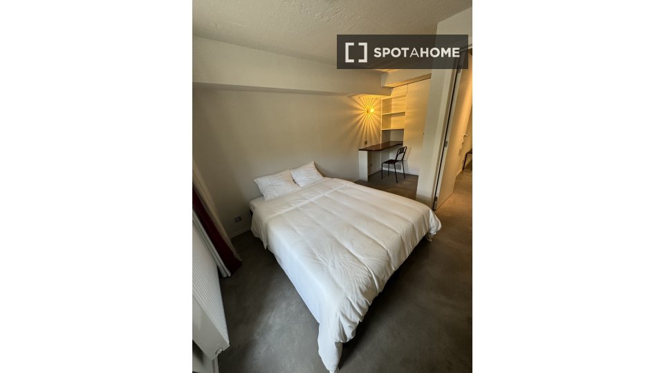 Double room Brussels, 3 beds, 95m² — photo 7