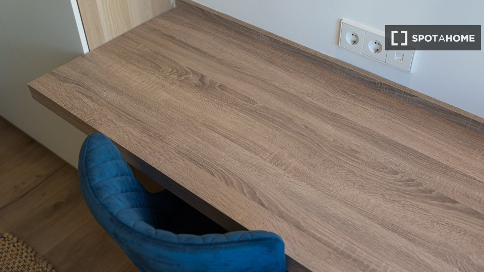 Double room Madrid, 6 beds — photo 12