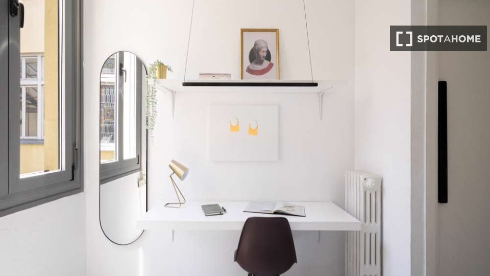 Double room Madrid, 68 beds, 2620m² — photo 10