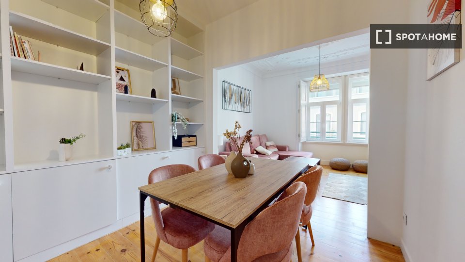 Apartment Lisbon, 2 beds — photo 4
