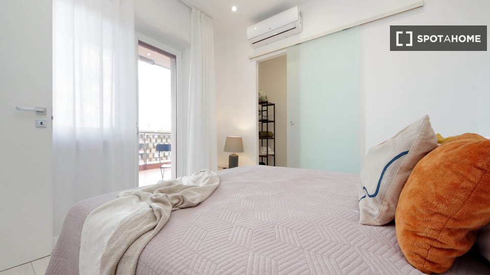 Apartment Rome, 1 bed — photo 11