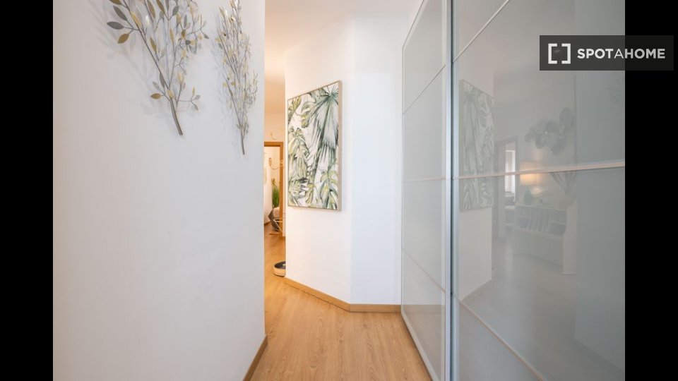 Apartment Lisbon, 2 beds — photo 17