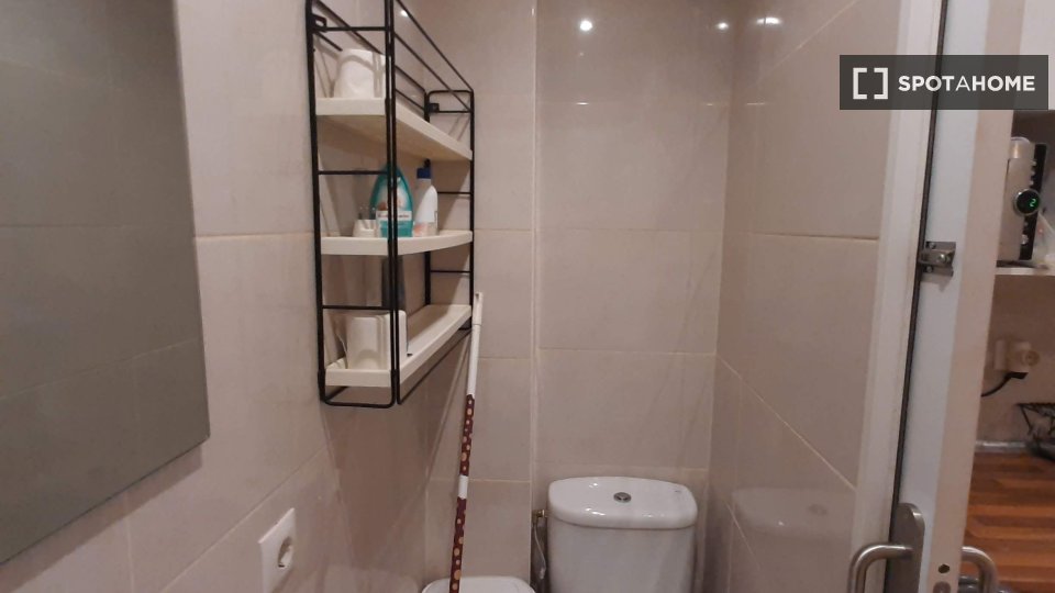 Apartment mono Madrid, 35m² — photo 2