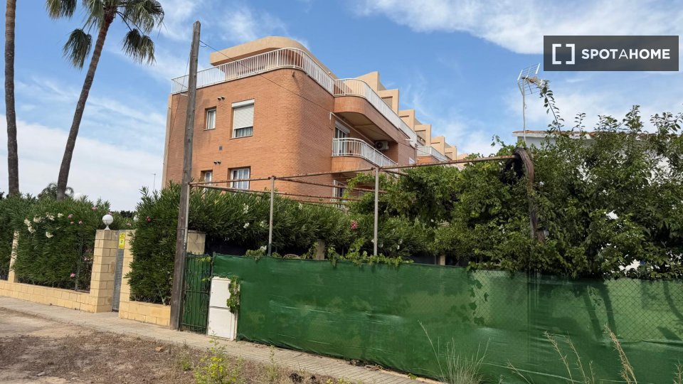 Appartamento con 2 camere da letto in affitto a Dénia, Alicante