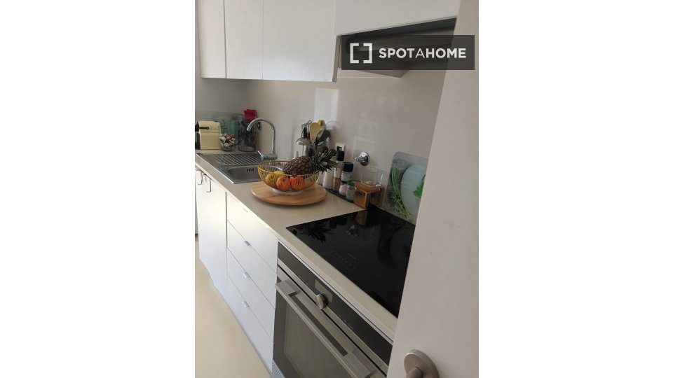 Apartment Lisbon, 2 beds — photo 2