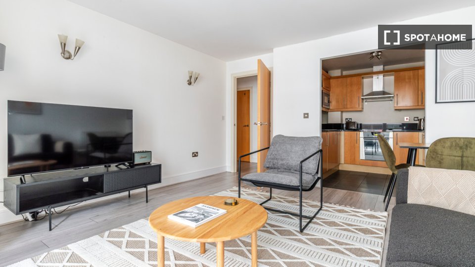 Apartment London, 1 bed — photo 2