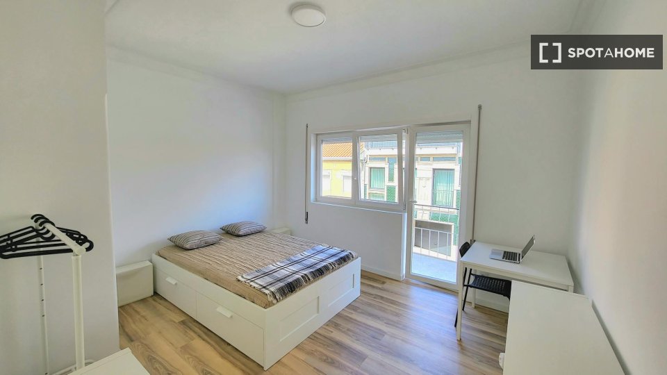 Double room Porto, 4 beds — photo 12
