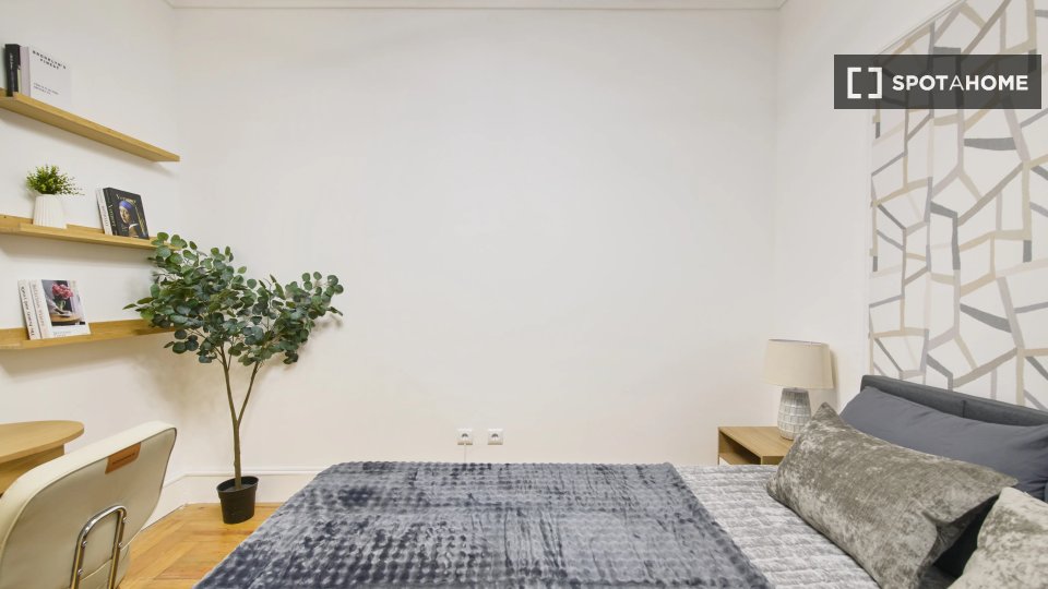 Double room Lisbon, 6 beds — photo 2