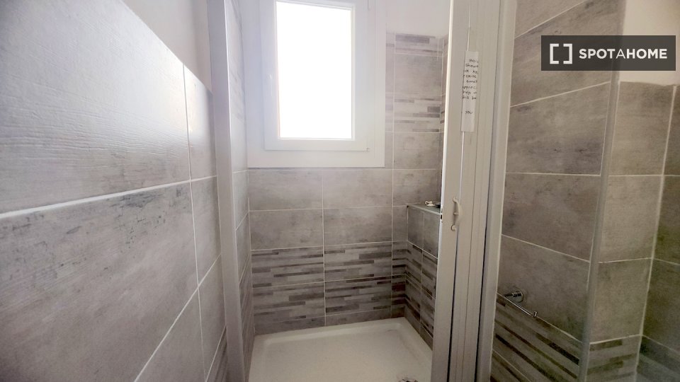 Double room Rome, 5 beds — photo 25