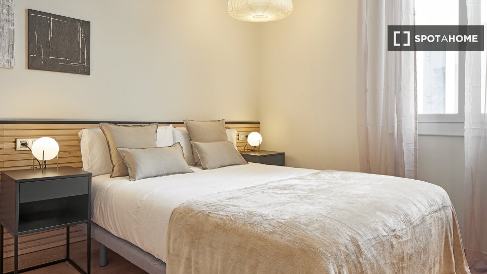 Apartment Barcelona, 2 beds, 75m² — photo 8