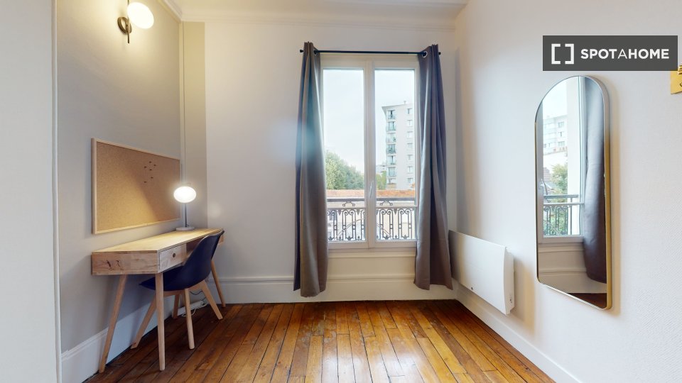 Double room Paris, 18 beds — photo 1