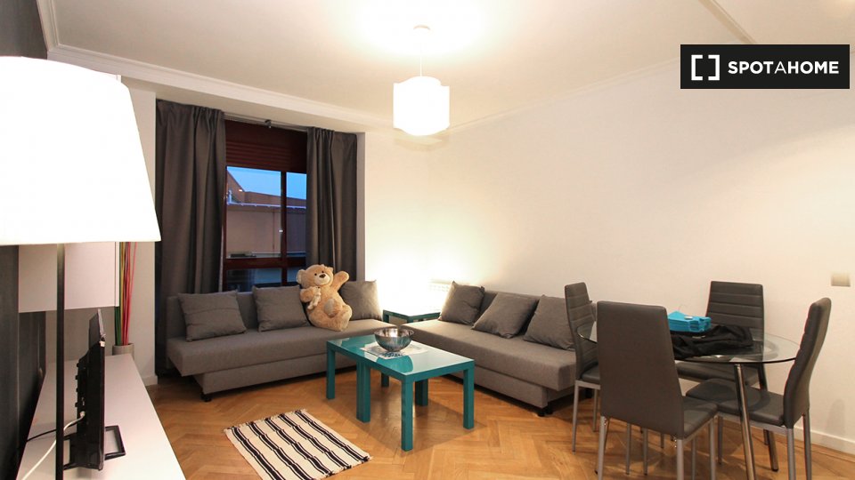 Apartment Madrid, 1 bed — photo 1