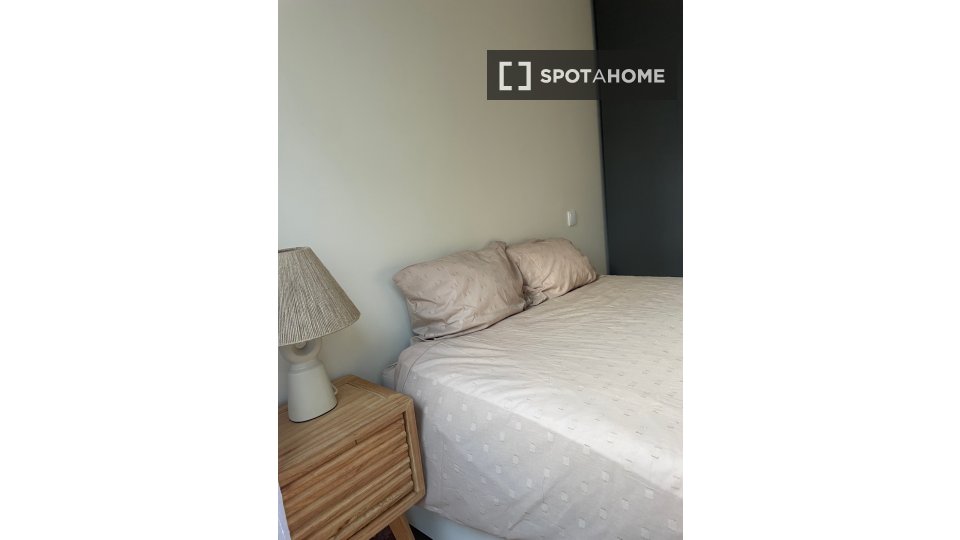 Double room Porto, 5 beds, 180m² — photo 17