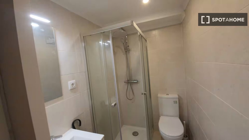 Apartment Lisbon, 2 beds — photo 1