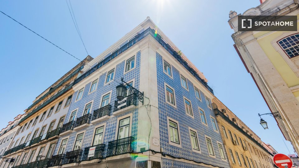 Apartment Lisbon, 1 bed — photo 3