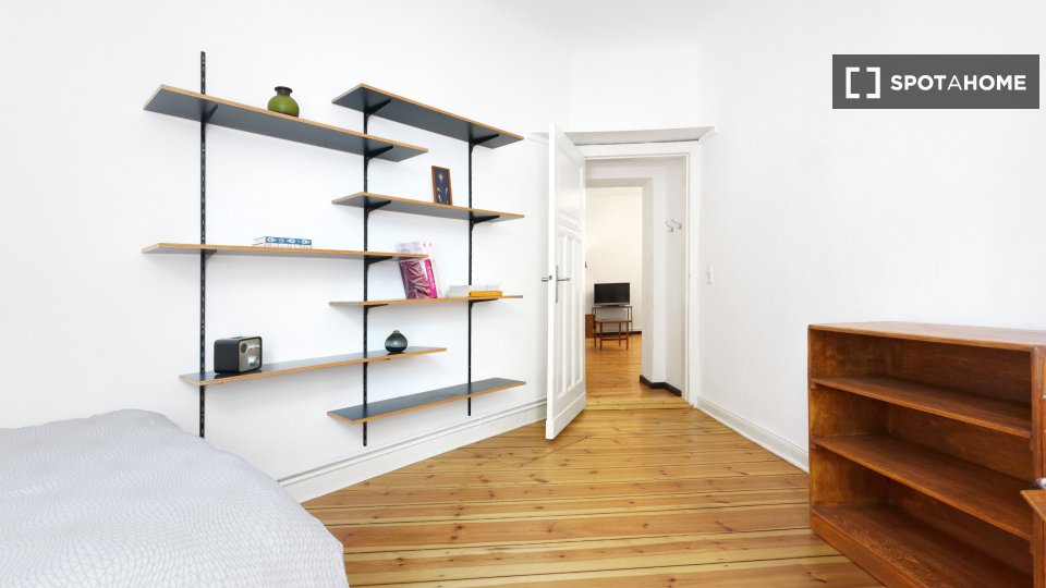 Apartment Berlin, 2 beds, 72m² — photo 9