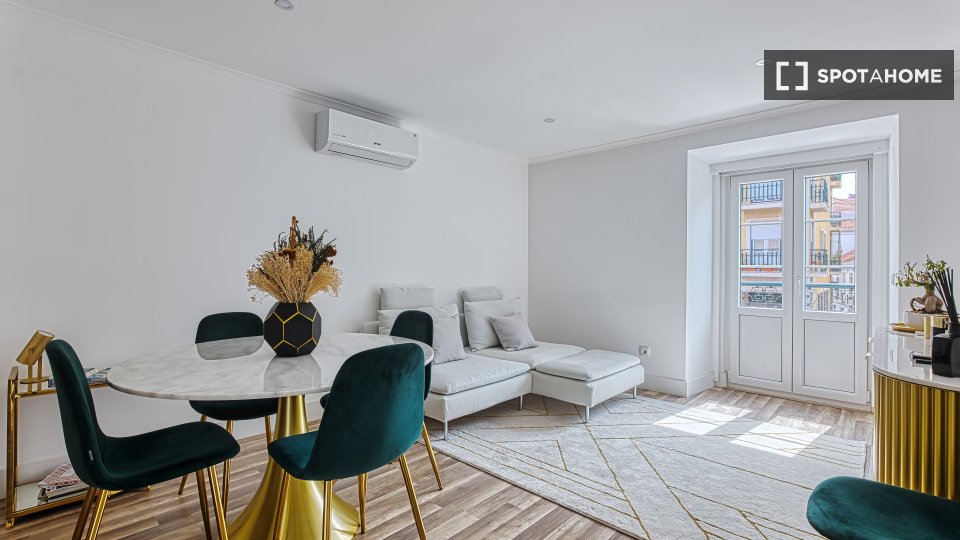 Apartment Lisbon, 1 bed, 70m² — photo 6