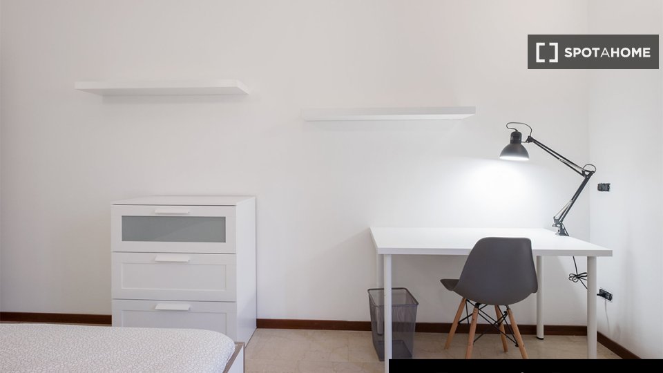 Double room Milan, 6 beds, 171m² — photo 10
