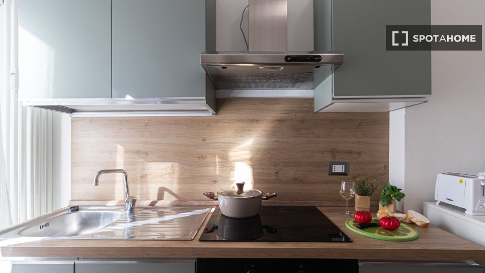 Apartment Milan, 2 beds, 67m² — photo 14