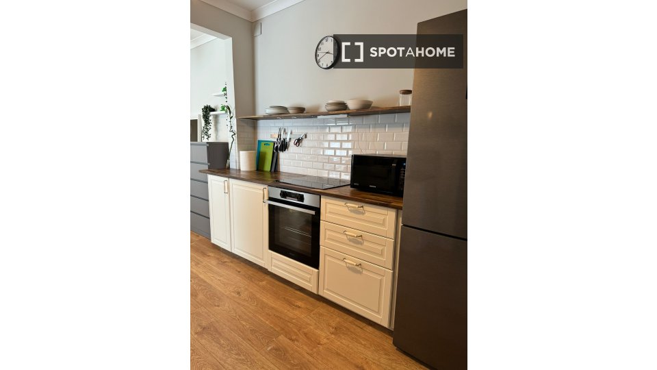 Apartment Barcelona, 3 beds, 80m² — photo 17