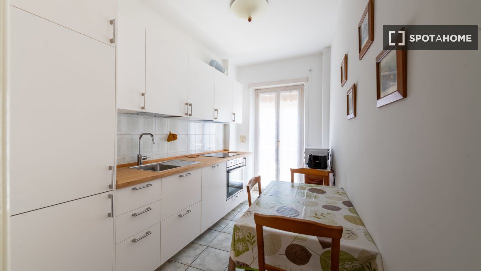 Apartment Rome, 2 beds, 98m² — photo 15