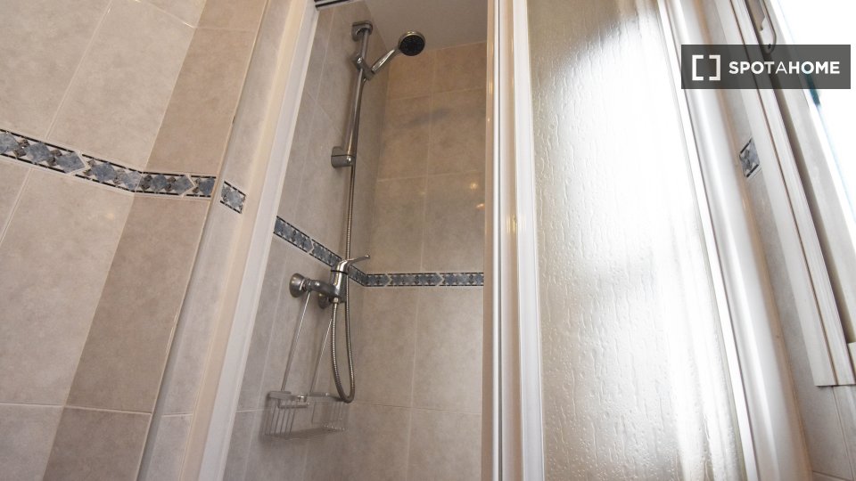 Apartment Malaga, 3 beds, 68m² — photo 17