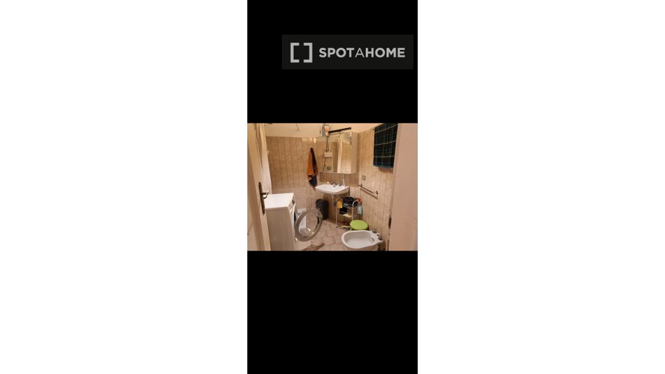 Double room Milan, 1 bed — photo 5