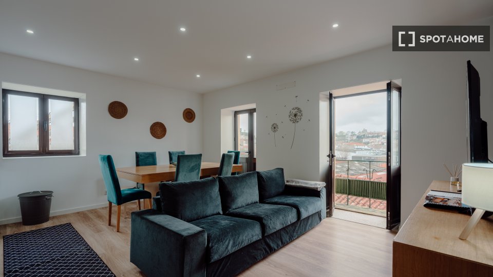 Apartment Porto, 4 beds, 160m² — photo 7