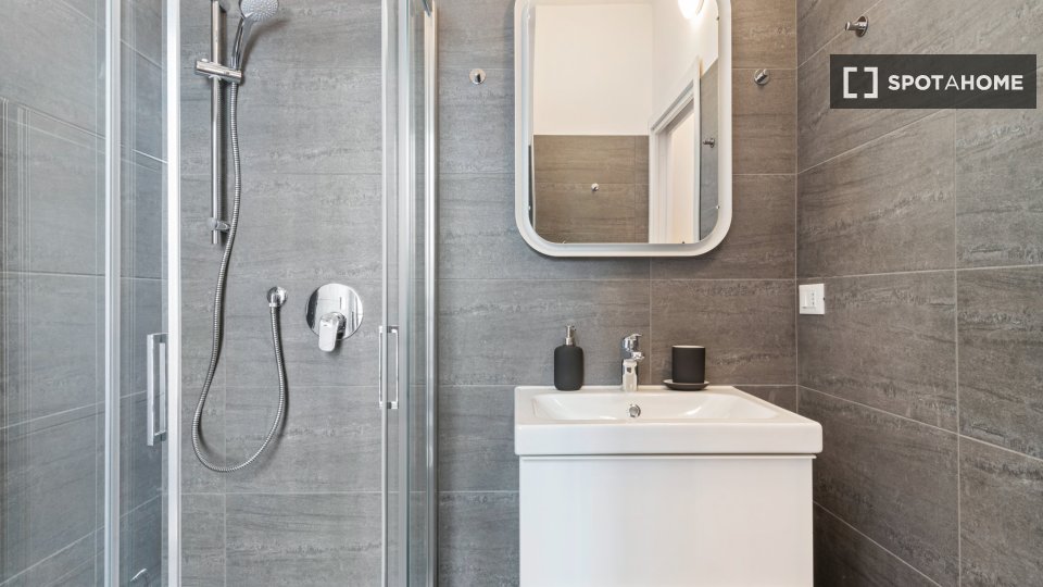 Apartment mono Milan, 23m² — photo 4