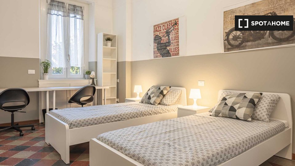 Double room Milan, 4 beds, 90m² — photo 10