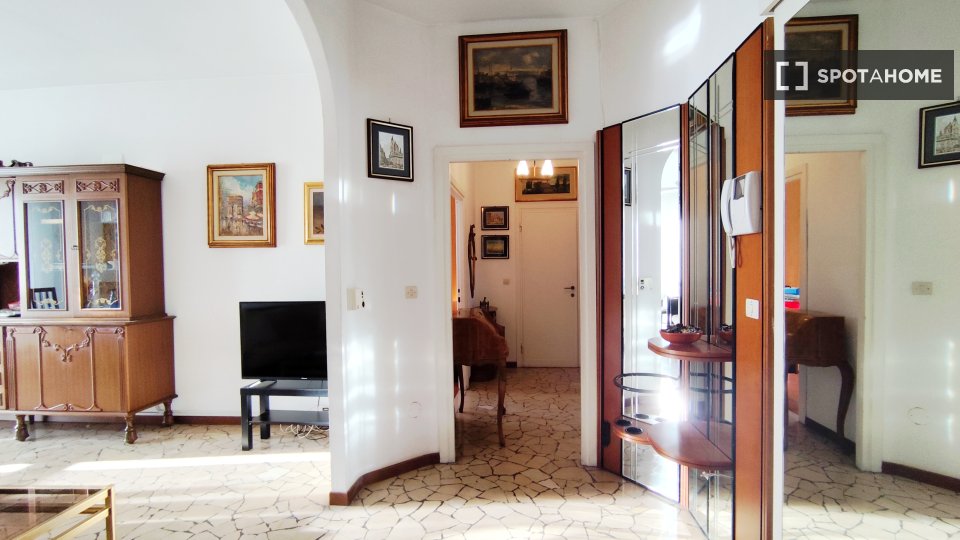 Apartment Milan, 2 beds, 110m² — photo 2