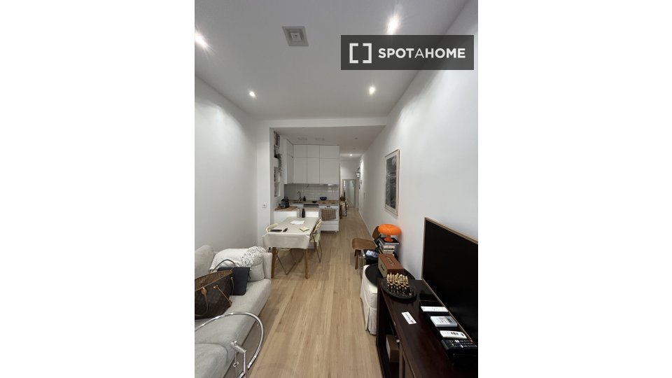 Apartment mono Madrid, 50m² — photo 17