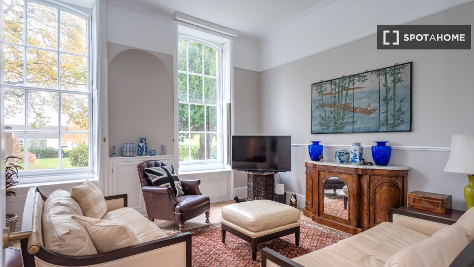 Apartment London, 2 beds — photo 10