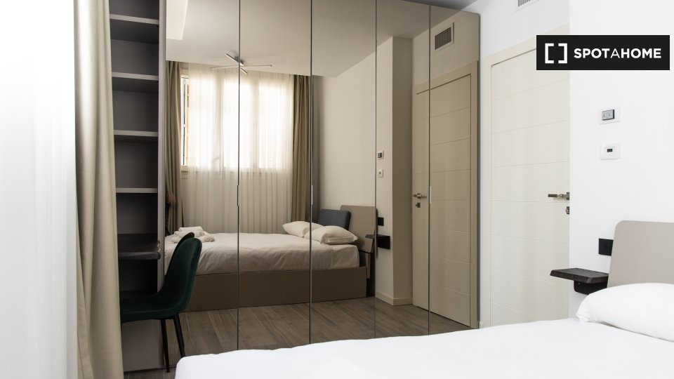 Apartment Milan, 1 bed — photo 13