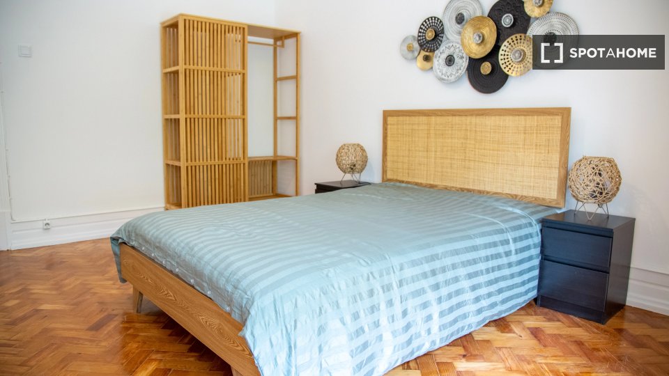 Double room Lisbon, 10 beds — photo 1