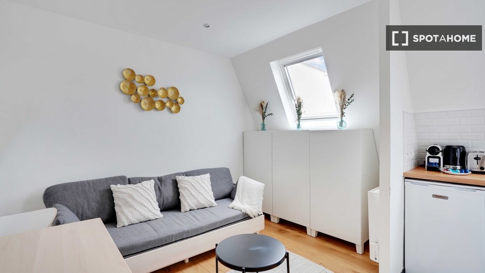 Apartment mono Paris, 17m² — photo 1