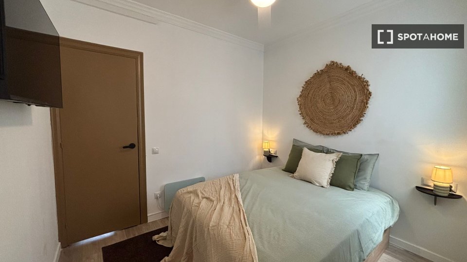 Habitación doble Barcelona, 4 habitaciones, 85m² — foto 10