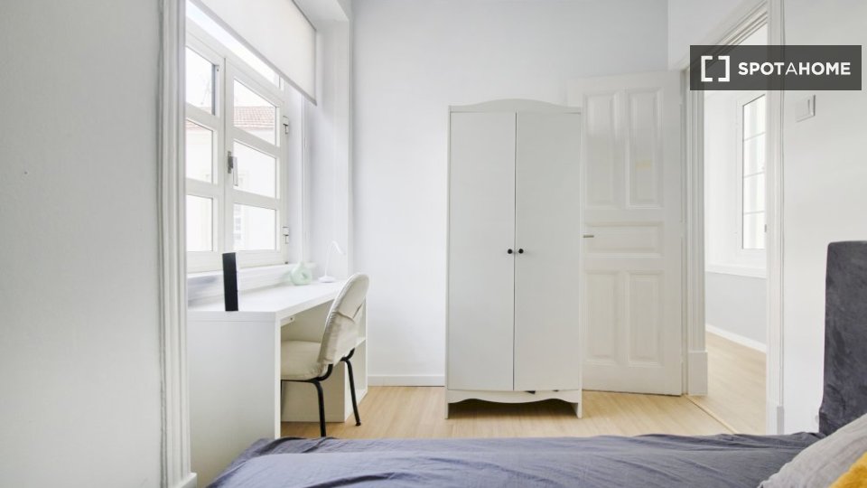 Double room Lisbon, 7 beds — photo 13